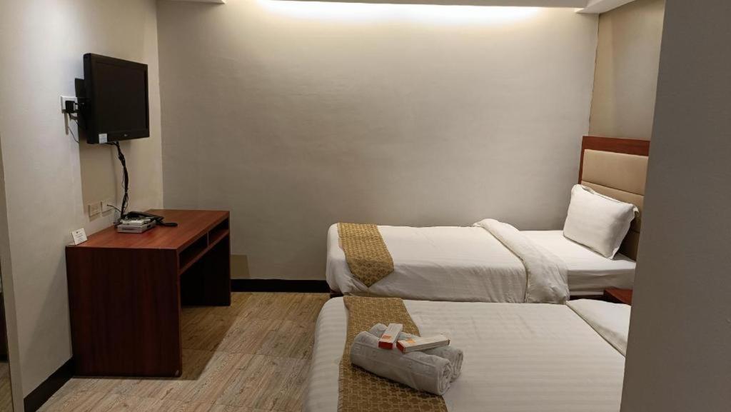 Cherry Midtown Hotel Olongapo Dış mekan fotoğraf