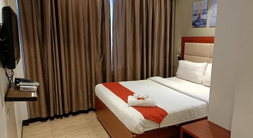 Cherry Midtown Hotel Olongapo Dış mekan fotoğraf