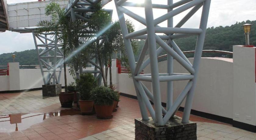 Cherry Midtown Hotel Olongapo Dış mekan fotoğraf